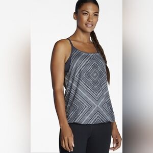 Fabletics Norwalk Tank, Color Heather Grey Taos Print/Charcoal Heather Size XS